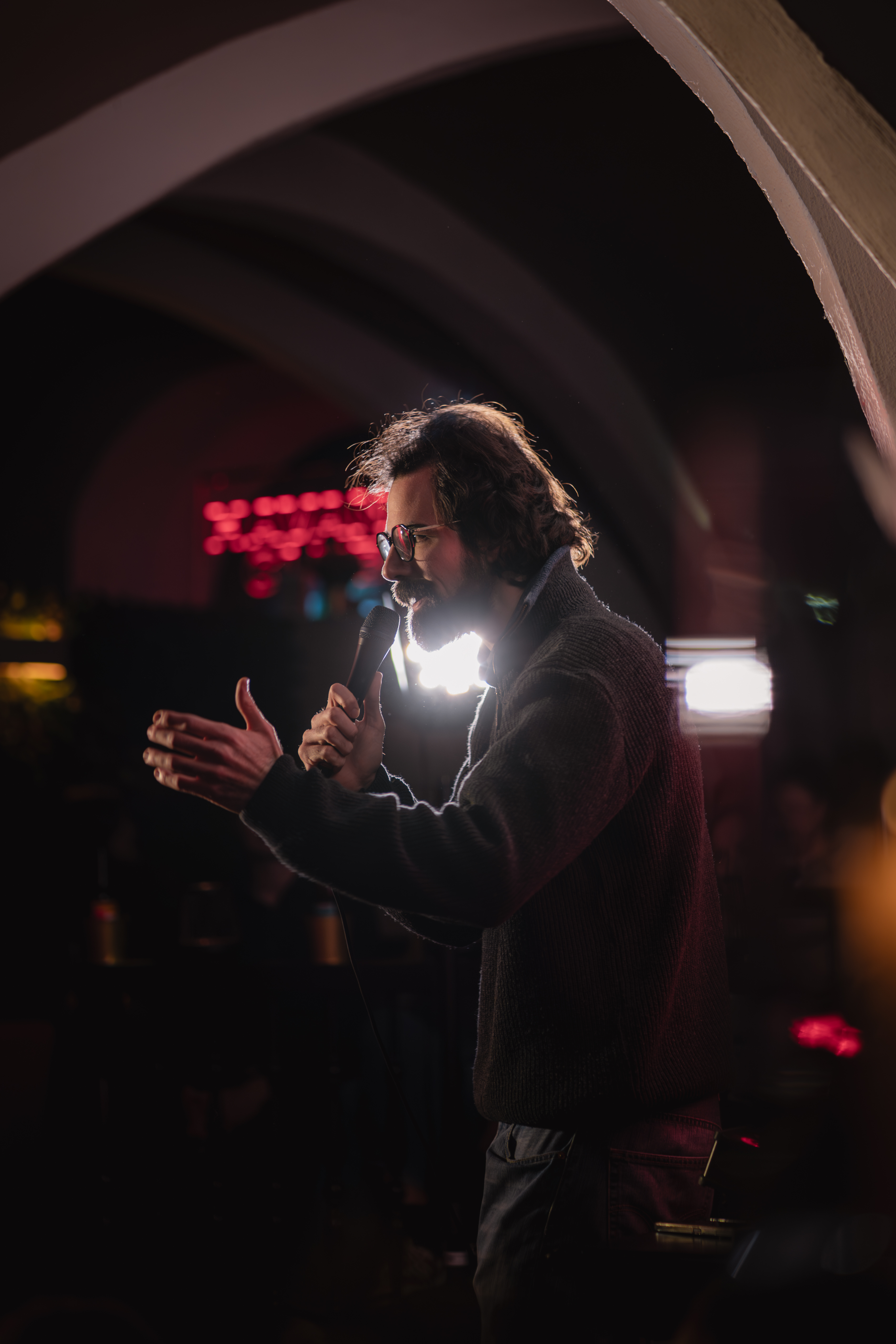 Stand-up Comedy Show von Steh auf Comedy – Live auf der Bühne